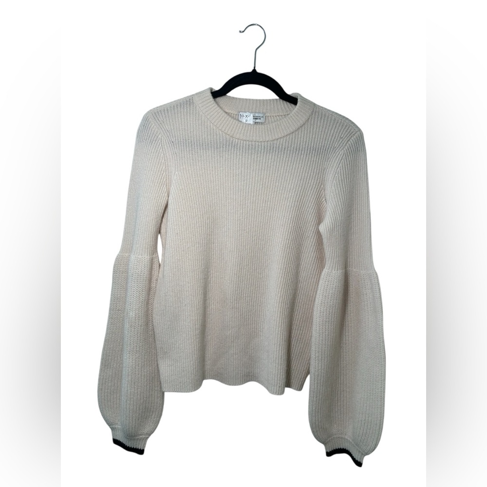 Neiman Marcus cashmere Ivory Balloon Sleeve Sweater